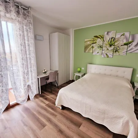 L'incanto Intero Apartment *